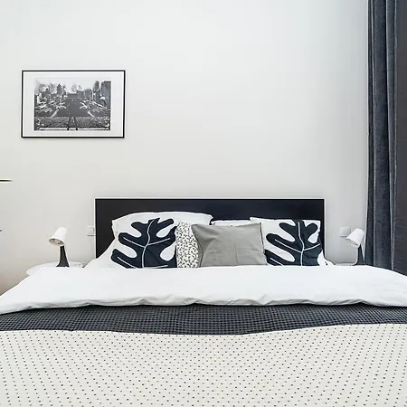 公寓 Stylish Flat With Terrace And Ac 布拉格