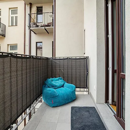 Stylish Flat With Terrace And Ac *