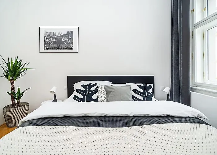 Lägenhet Stylish Flat With Terrace And Ac